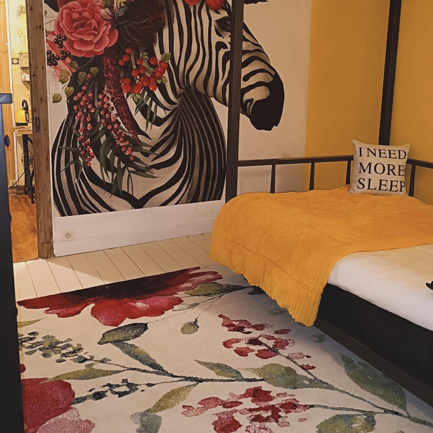 Buky Palace Пон Экстерьер фото